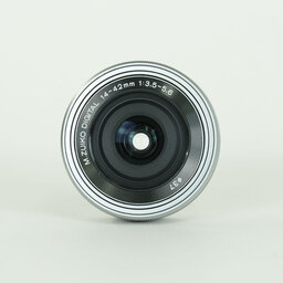 OLYMPUS M.ZUIKO DIGITAL ED 14-42mm F3.5-5.6 EZ シルバー OLYMPUS M.ZUIKO DIGITAL ED 14-42mm F3.5-5.6 EZ シルバー