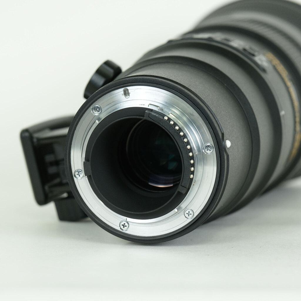 Nikon AF-S NIKKOR 500mm f/5.6E PF ED VR