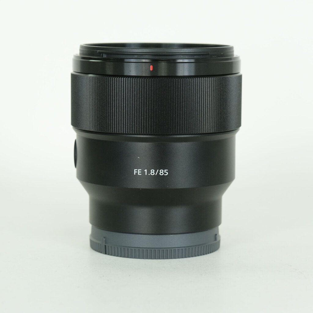SONY FE 85mm F1.8 SEL85F18