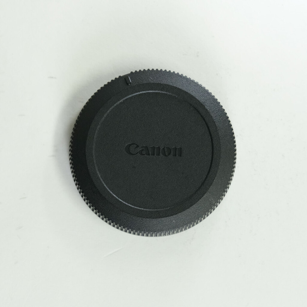 Canon RF16mm F2.8 STM Canon RF16mm F2.8 STM