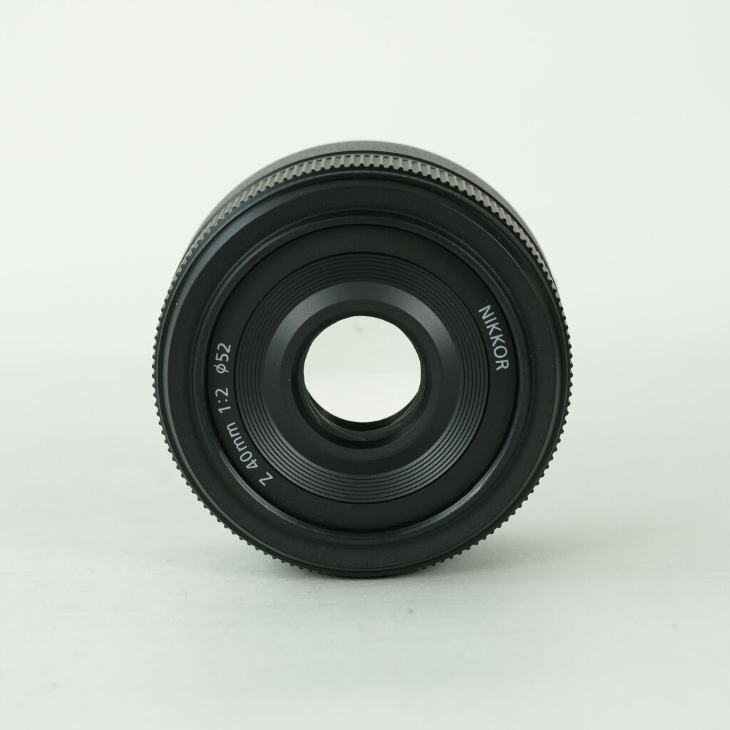 Nikon NIKKOR Z 40mm f/2 Nikon NIKKOR Z 40mm f/2