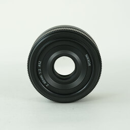 Nikon NIKKOR Z 40mm f/2 Nikon NIKKOR Z 40mm f/2