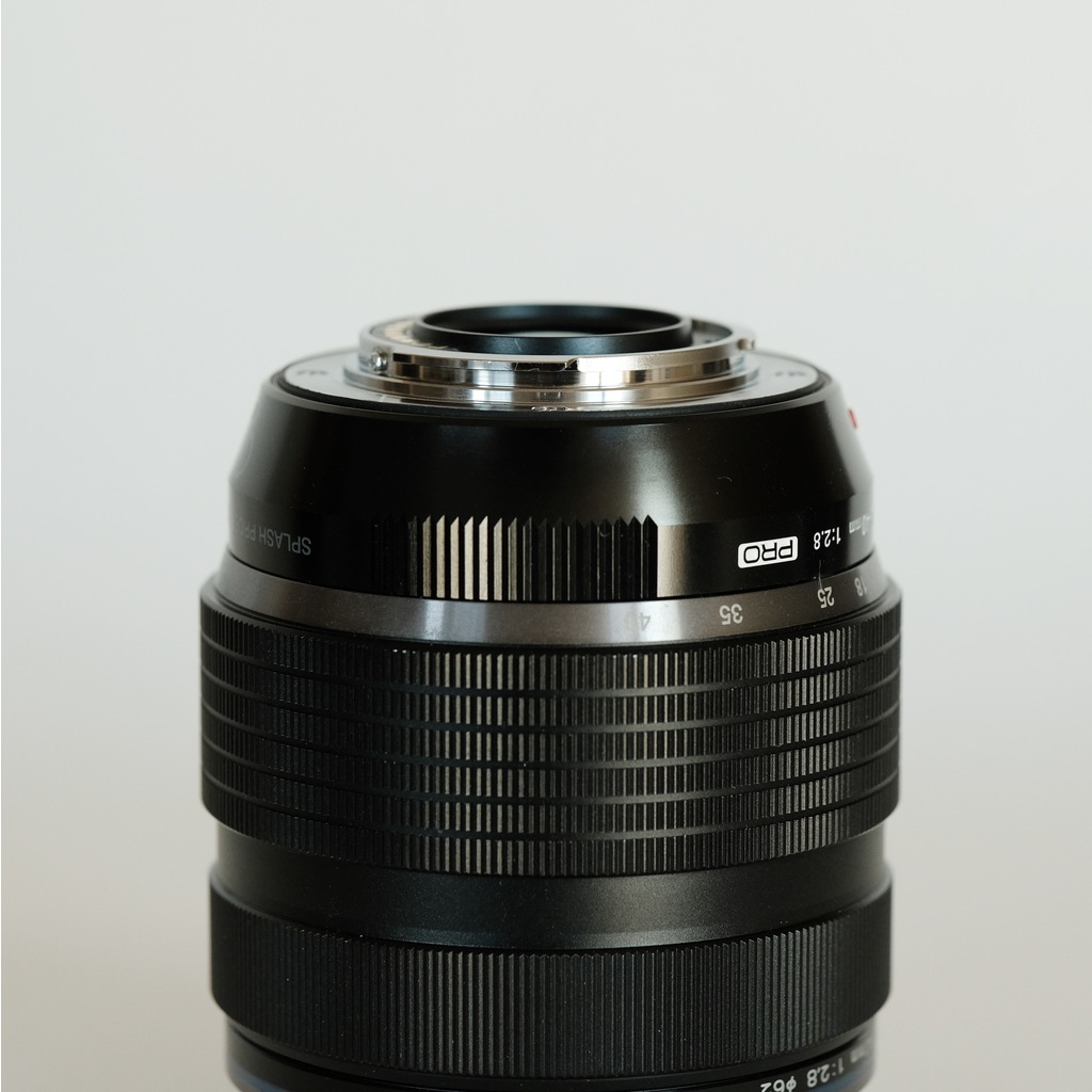 OLYMPUS M.ZUIKO DIGITAL ED 12-40mm F2.8 PRO