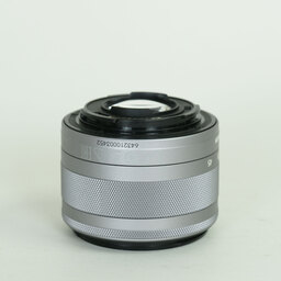 Canon EF-M15-45mm F3.5-6.3 IS STM