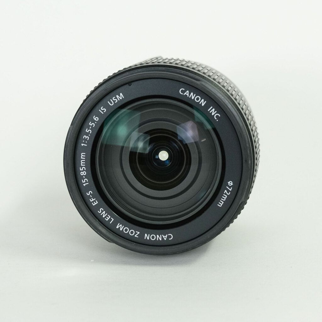 Canon EF-S15-85mm F3.5-5.6 IS USM