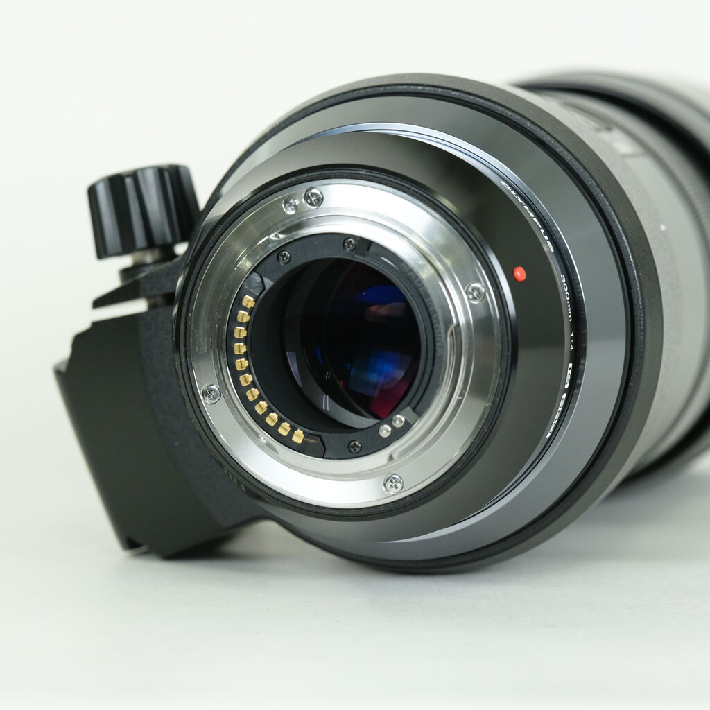 OLYMPUS M.ZUIKO DIGITAL ED 300mm F4.0 IS PRO