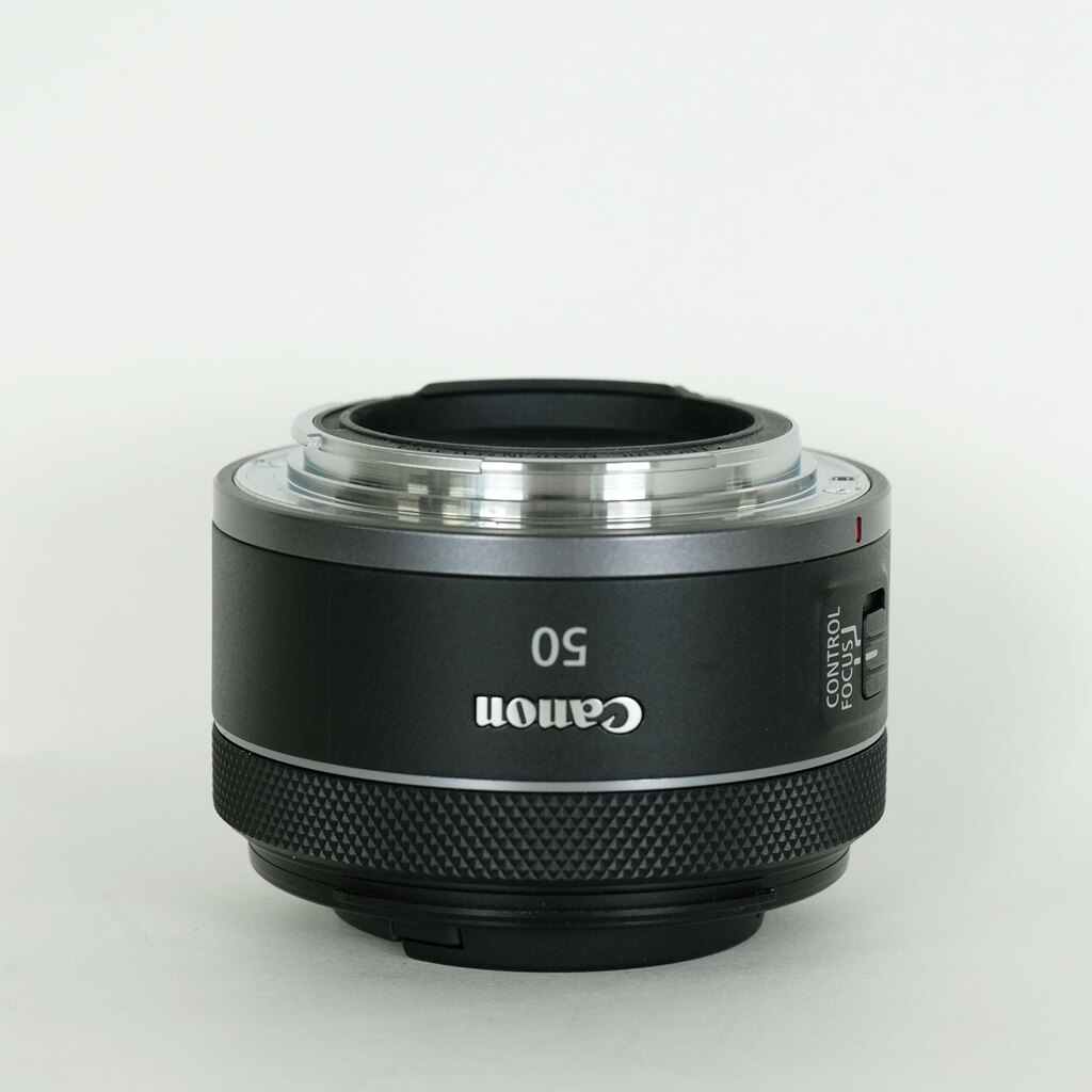Canon RF50mm F1.8 STM