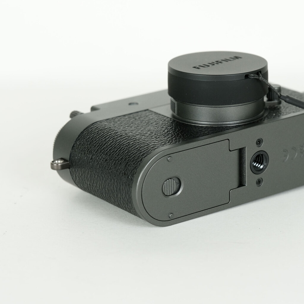 FUJIFILM X half X-HF1の出品 | ONE SCENE（ワンシーン）