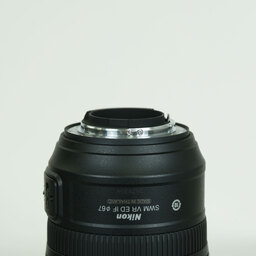 Nikon AF-S VR Zoom-Nikkor 70-300mm F4.5-5.6G IF-ED Nikon AF-S VR Zoom-Nikkor 70-300mm F4.5-5.6G IF-ED
