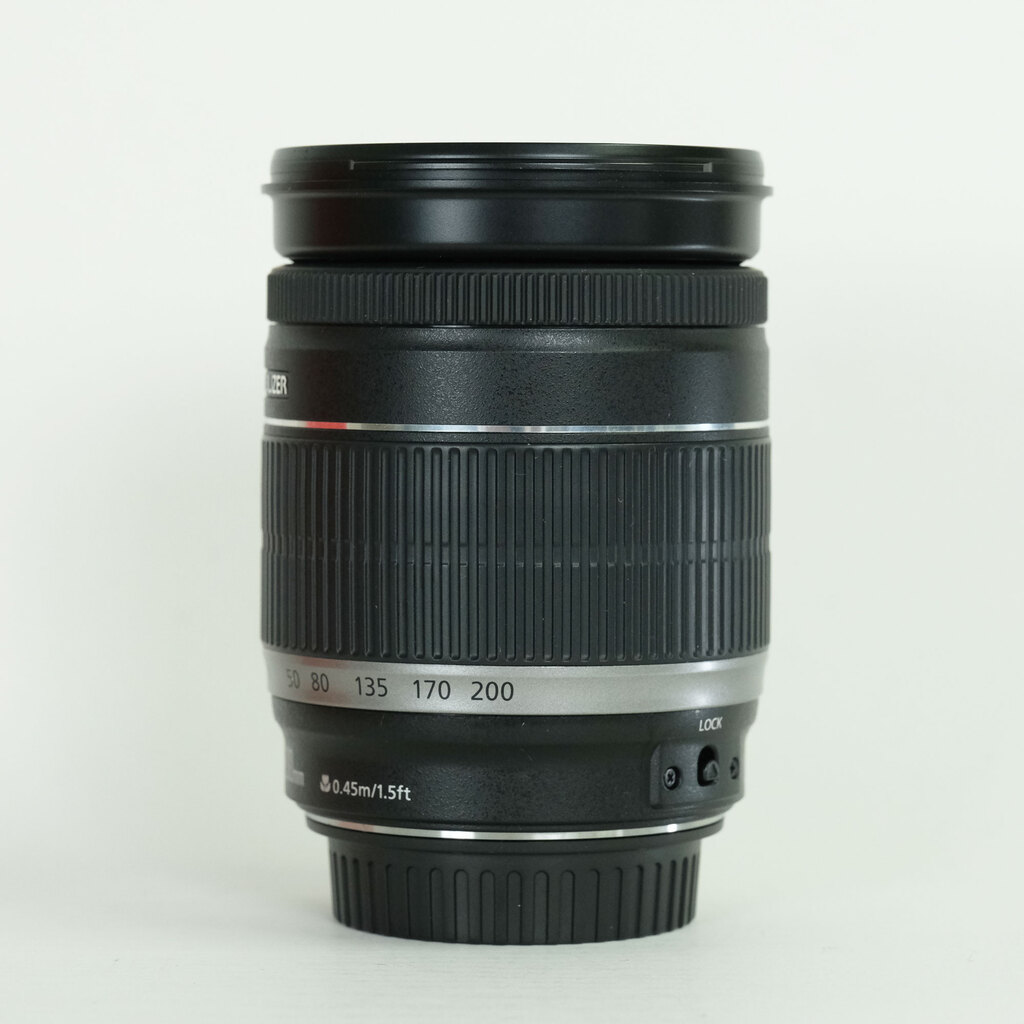 Canon EF-S18-200mm F3.5-5.6 IS