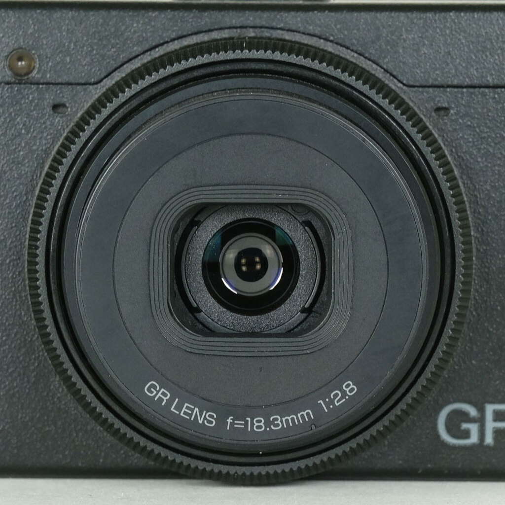 RICOH GR III