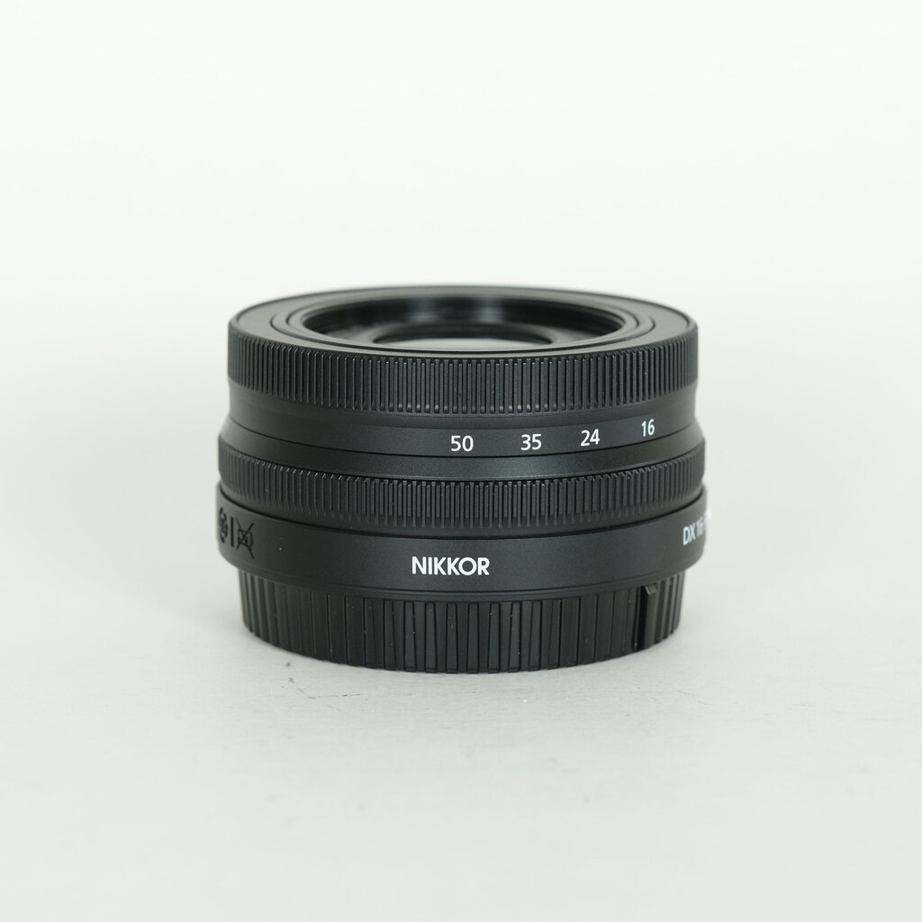Nikon NIKKOR Z DX 16-50mm f/3.5-6.3 VR Nikon NIKKOR Z DX 16-50mm f/3.5-6.3 VR