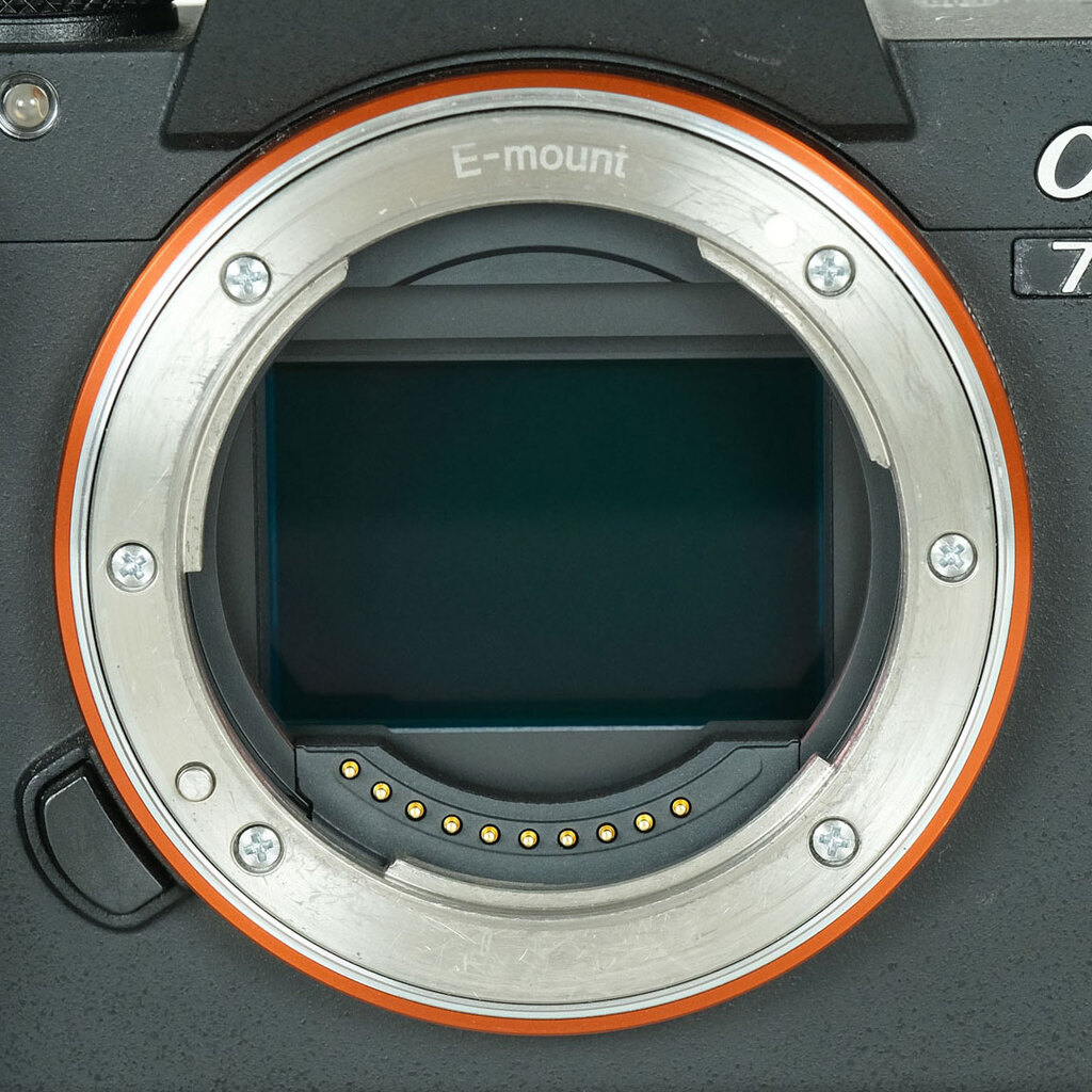 SONY α7R III(ILCE-7RM3) SONY α7R III(ILCE-7RM3)