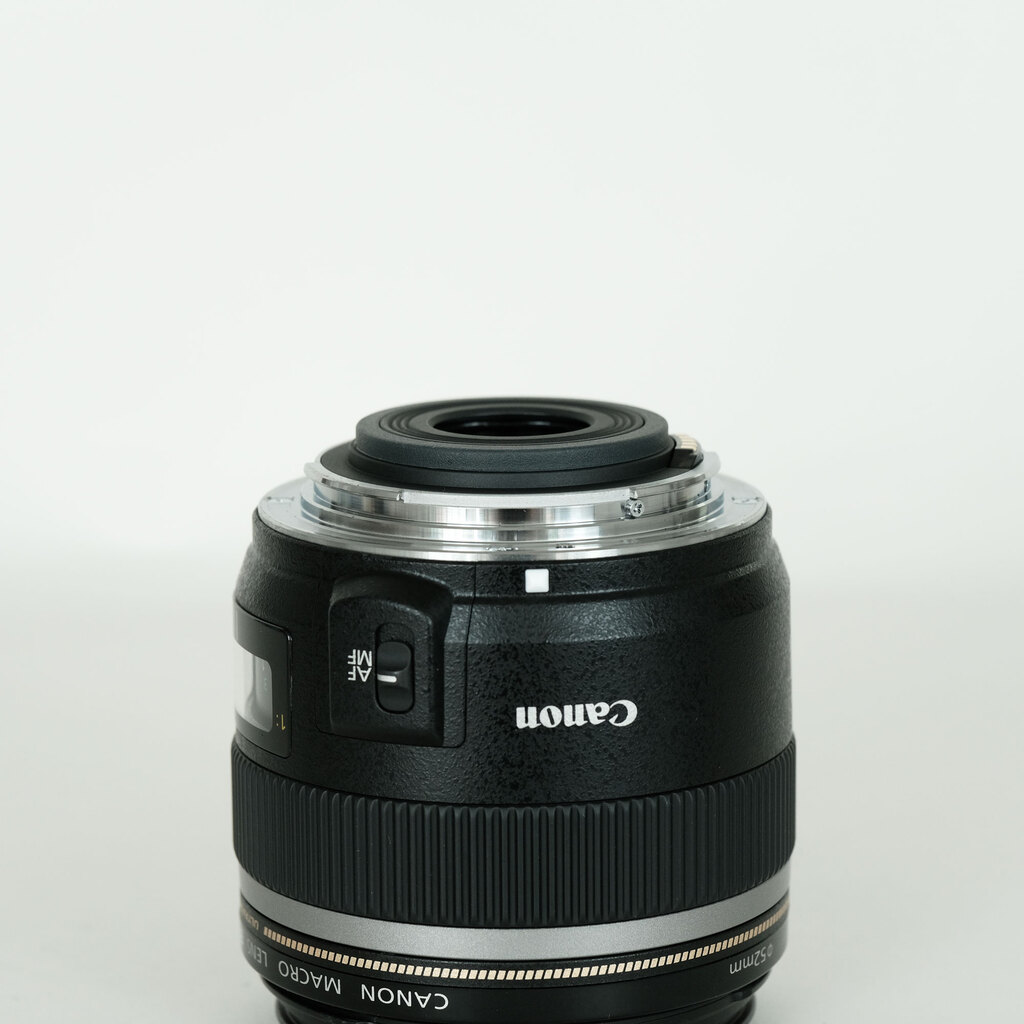 Canon EF-S60mm F2.8 マクロ USM