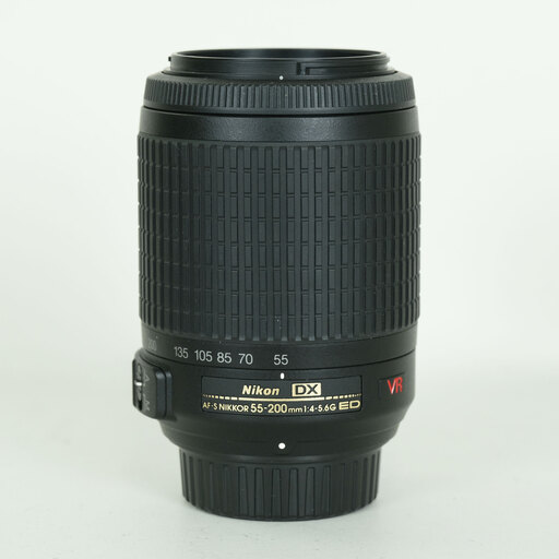 Nikon AF-S DX VR Zoom-Nikkor 55-200mm F4-5.6G IF-ED