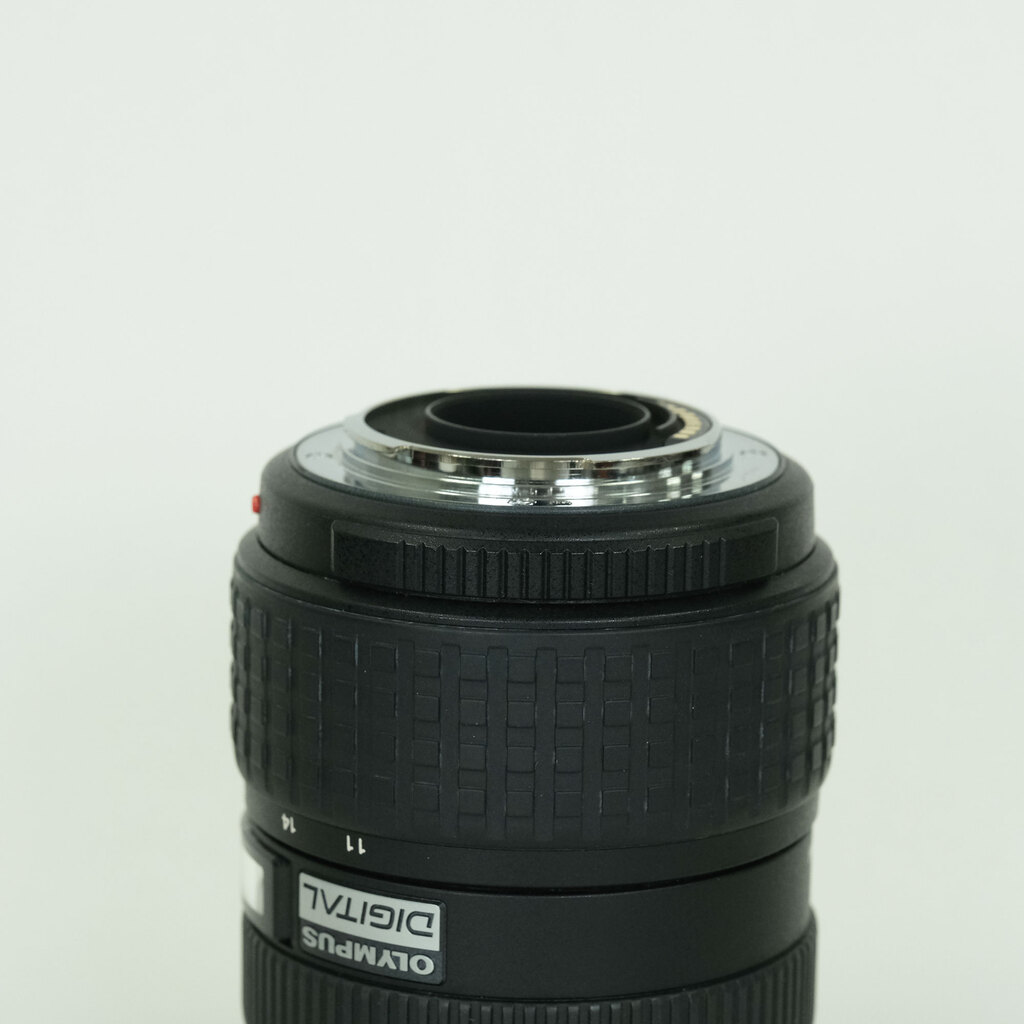 OLYMPUS ZUIKO DIGITAL 11-22mm F2.8-3.5