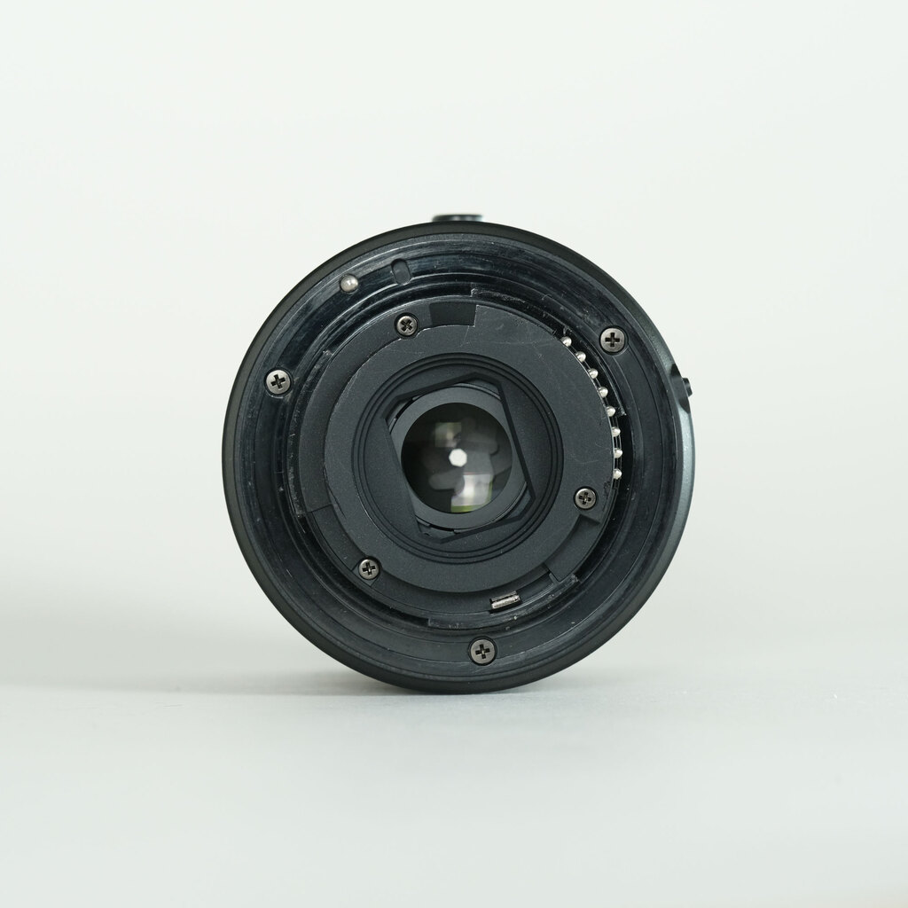 Nikon AF-P DX NIKKOR 18-55mm F3.5-5.6G VR