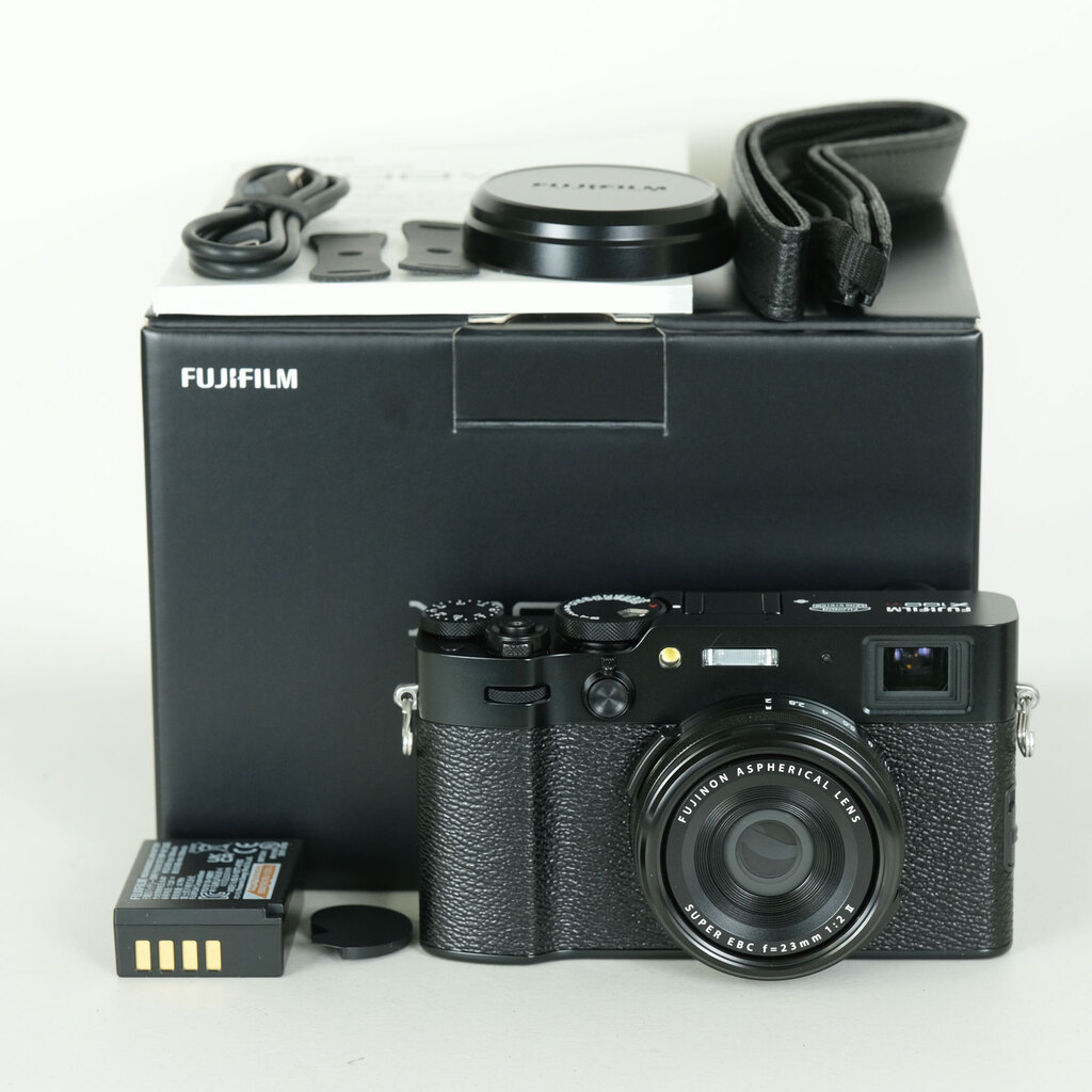 FUJIFILM X100VI