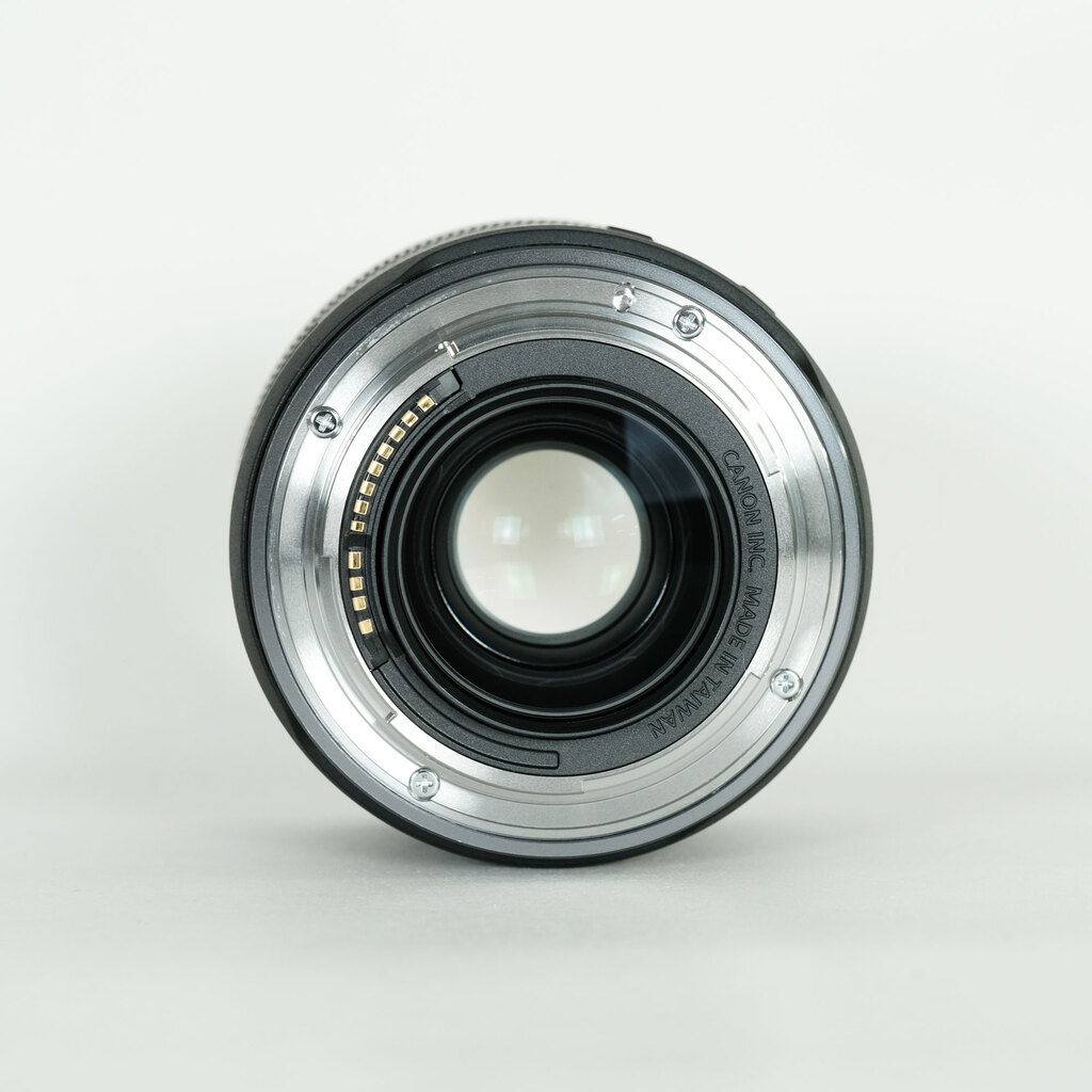 Canon RF35mm F1.8 MACRO IS STM