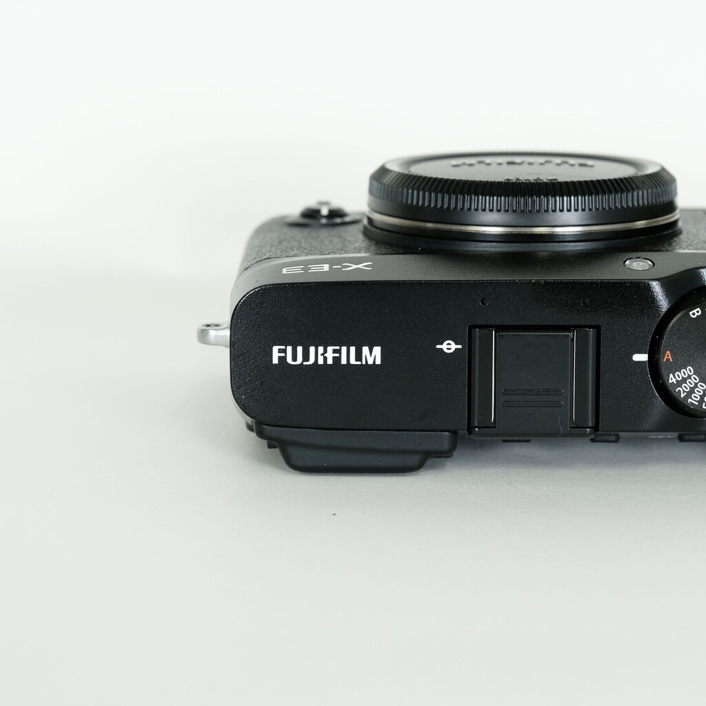 FUJIFILM X-E3