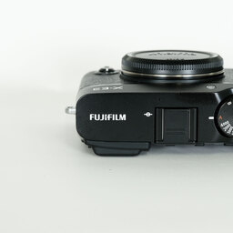 FUJIFILM X-E3