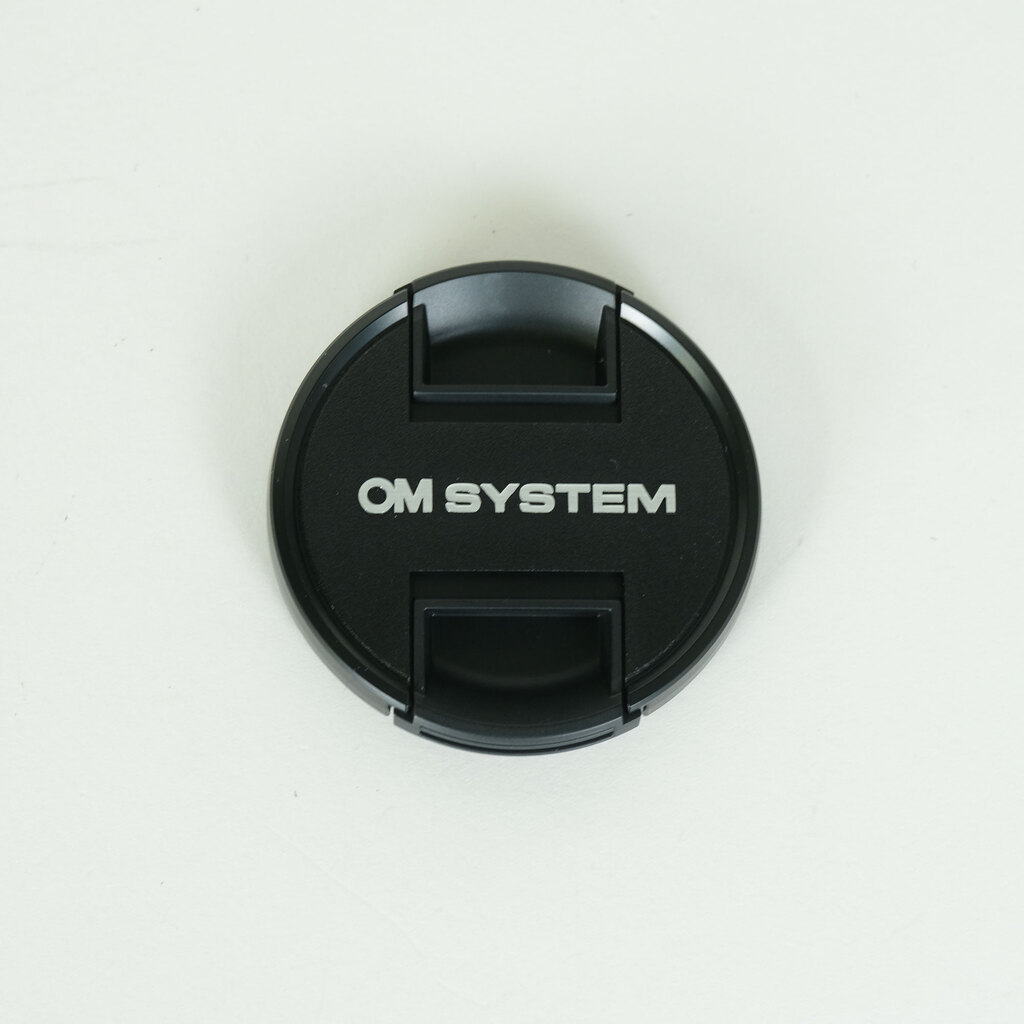 OLYMPUS M.ZUIKO DIGITAL ED 20mm F1.4 PRO OLYMPUS M.ZUIKO DIGITAL ED 20mm F1.4 PRO