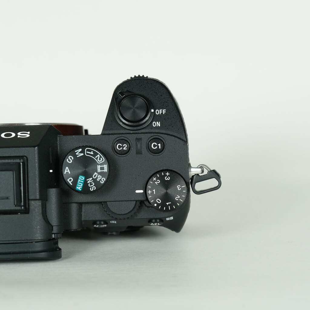 SONY α7 III(ILCE-7M3) SONY α7 III(ILCE-7M3)
