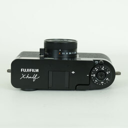 FUJIFILM X half X-HF1 FUJIFILM X half X-HF1