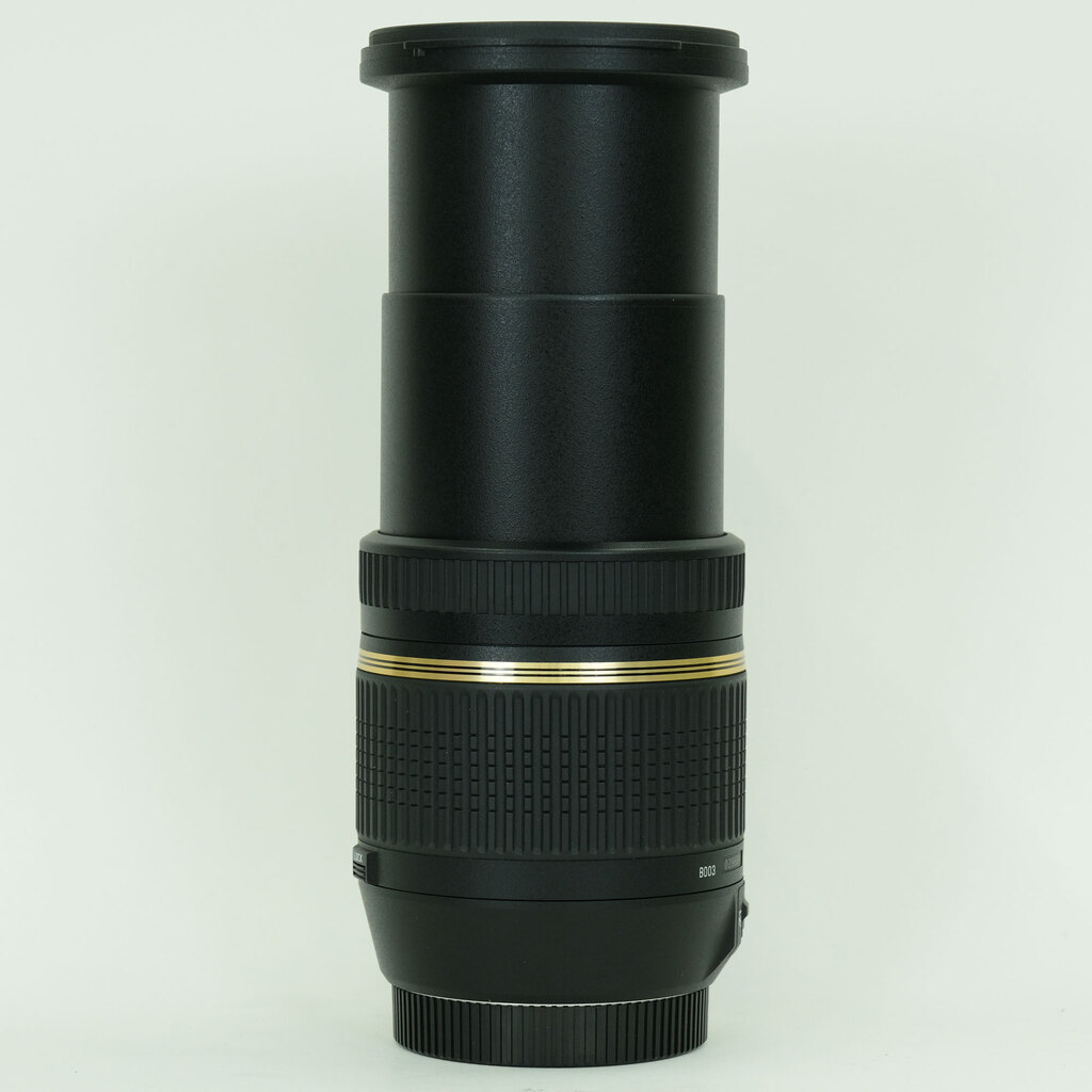 TAMRON AF18-270mm F3.5-6.3 DiII VC MACRO/B003E(キヤノンEF用) TAMRON AF18-270mm F3.5-6.3 DiII VC MACRO/B003E(キヤノンEF用)