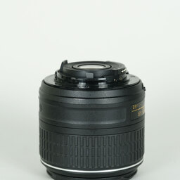Nikon AF-S DX NIKKOR 18-55mm f3.5-5.6G VR II
