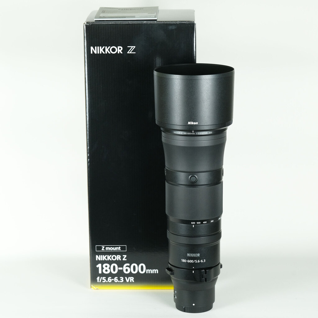 Nikon NIKKOR Z 180-600mm f/5.6-6.3 VR Nikon NIKKOR Z 180-600mm f/5.6-6.3 VR