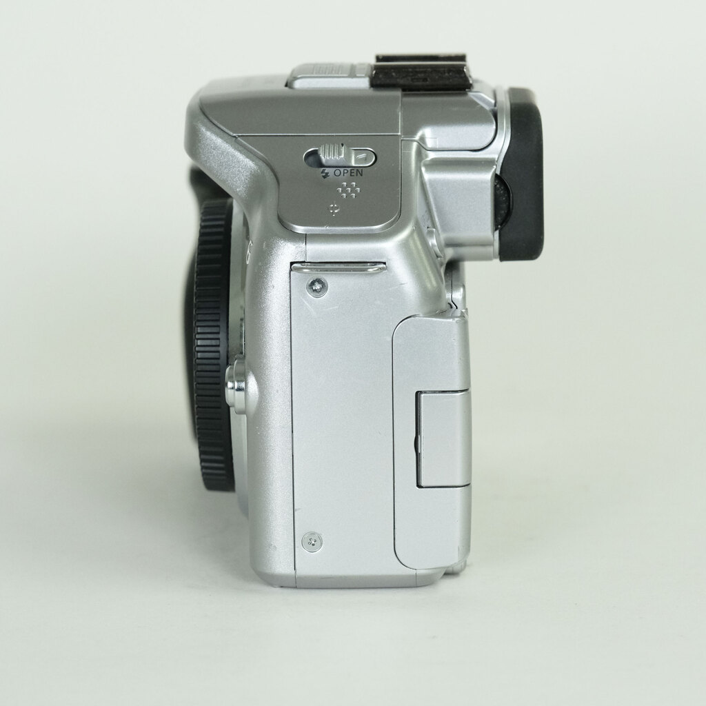 Panasonic LUMIX DMC-G5-S ボディ ソリッドシルバー