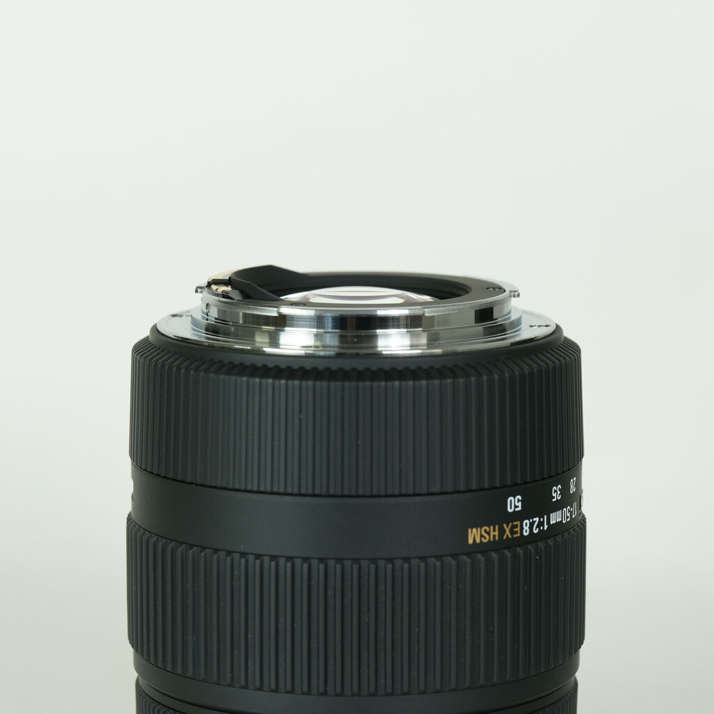 SIGMA 17-50mm F2.8 EX DC OS HSM (キヤノンEF用) SIGMA 17-50mm F2.8 EX DC OS HSM (キヤノンEF用)