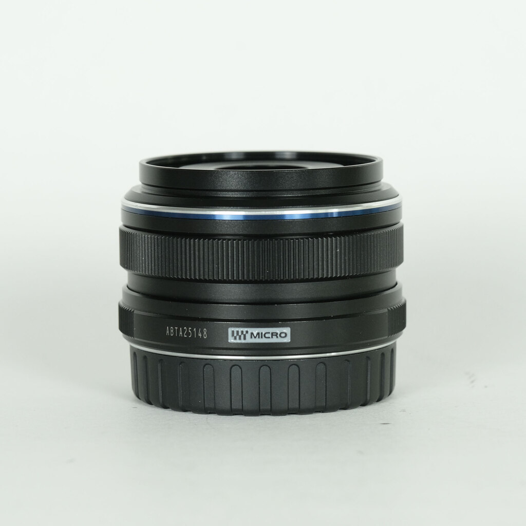 OLYMPUS M.ZUIKO DIGITAL 17mm F1.8