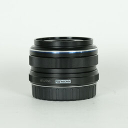 OLYMPUS M.ZUIKO DIGITAL 17mm F1.8