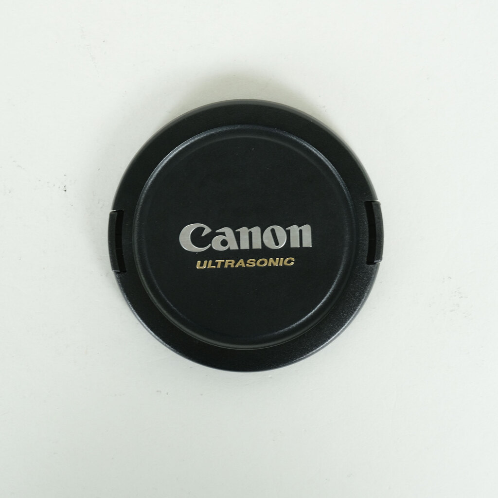 Canon EF24-105mm F4L IS USM Canon EF24-105mm F4L IS USM