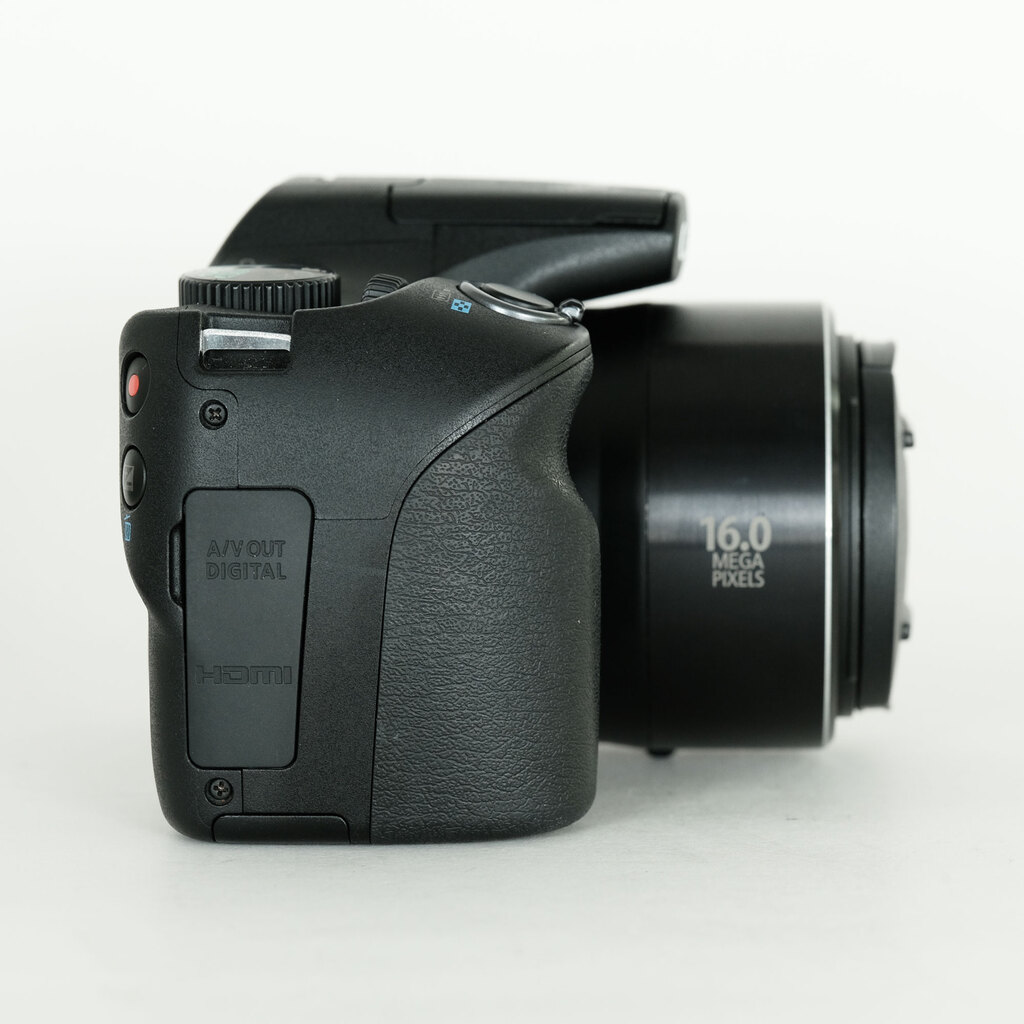 Canon PowerShot SX530 HS Canon PowerShot SX530 HS