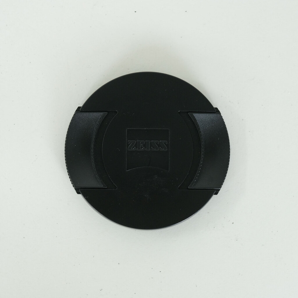 コシナ ツァイス Makro Planar T*2/100mm ZE