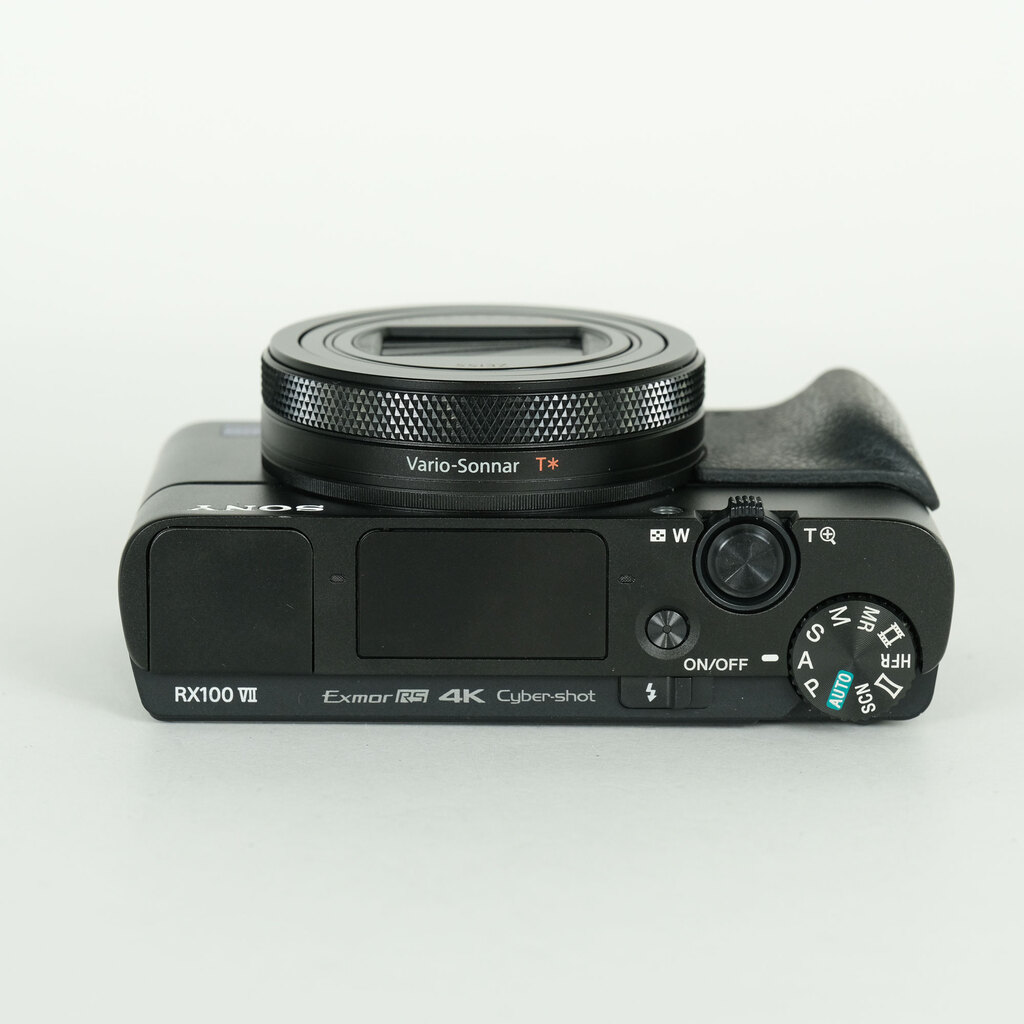 SONY Cyber-shot DSC-RX100M7 SONY Cyber-shot DSC-RX100M7