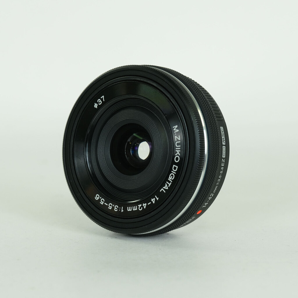 OLYMPUS M.ZUIKO DIGITAL ED 14-42mm F3.5-5.6 EZ ブラック