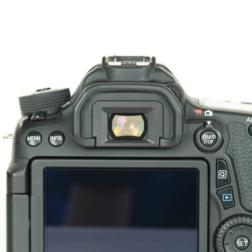 Canon EOS 70D