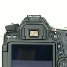 Canon EOS 70D
