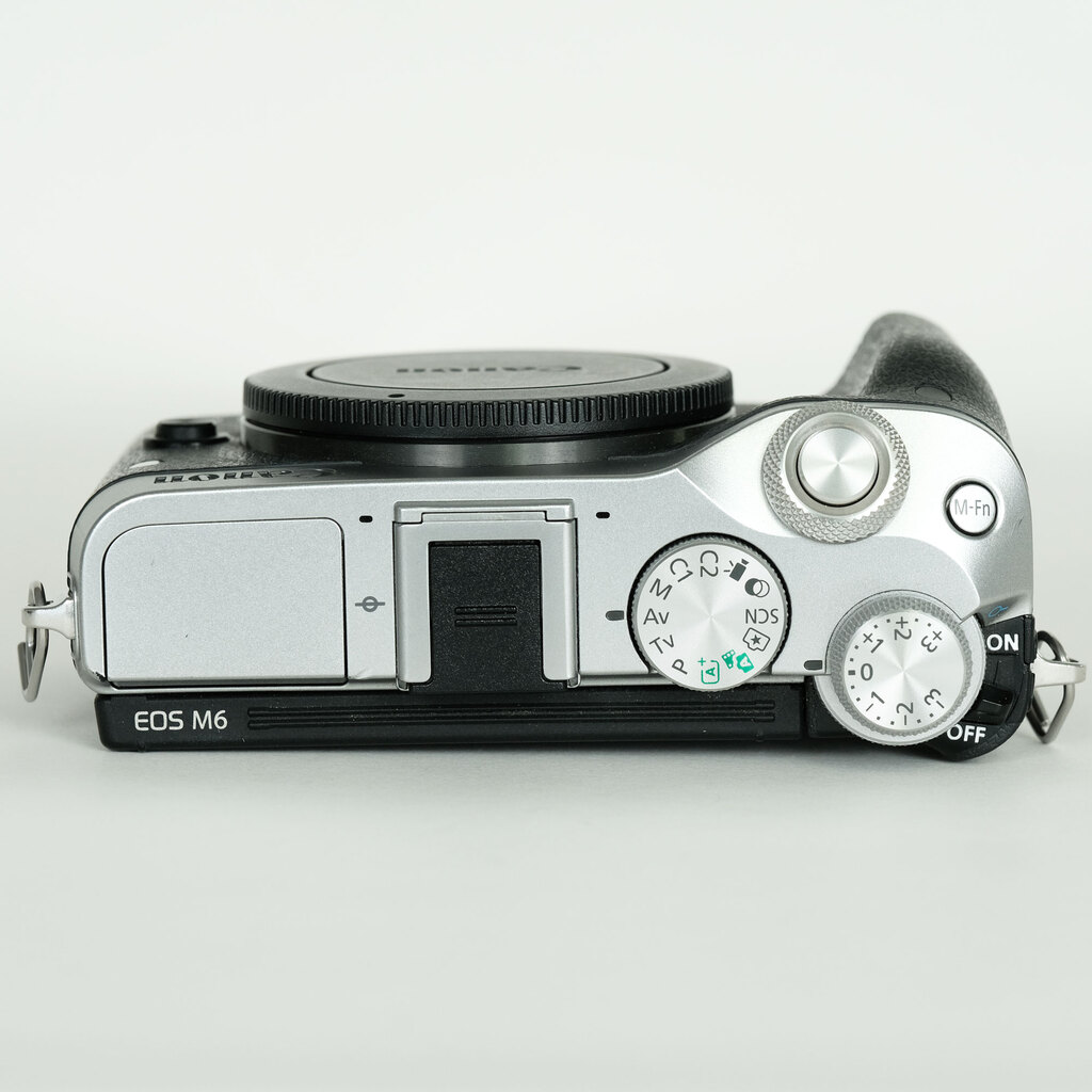 Canon EOS M6 ジャンク Canon EOS M6の出品 | ONE SCENE（ワンシーン）