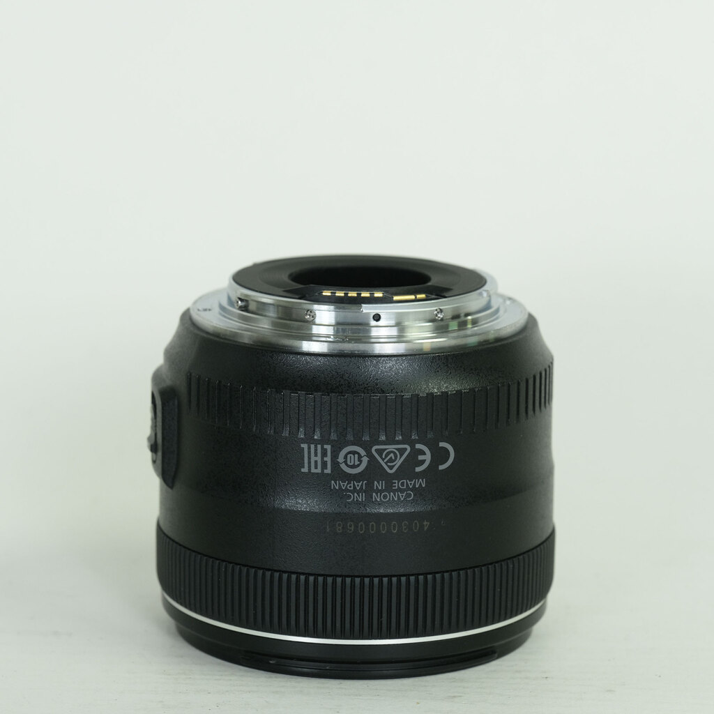 Canon EF35mm F2 IS USM