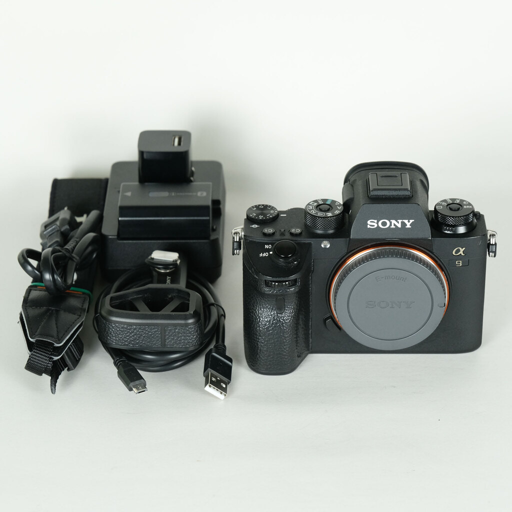 SONY α9(ILCE-9) SONY α9(ILCE-9)