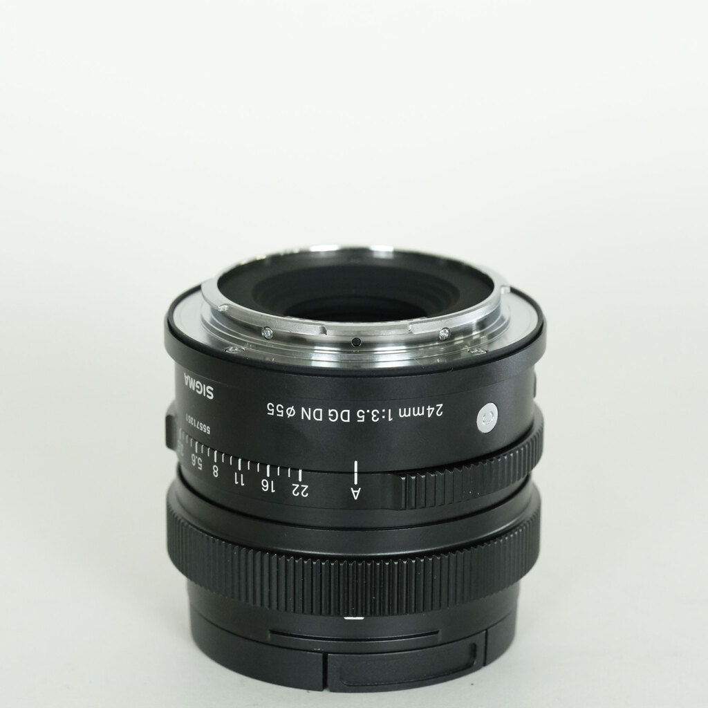SIGMA 24mm F3.5 DG DN｜Contemporary [ライカL用]