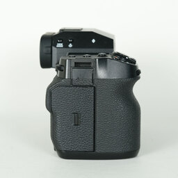 FUJIFILM X-H2 FUJIFILM X-H2