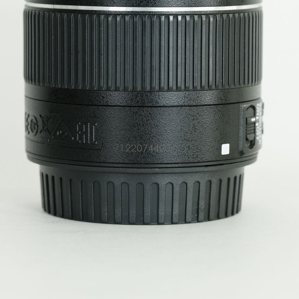 Canon EF-S18-55mm F4-5.6 IS STM