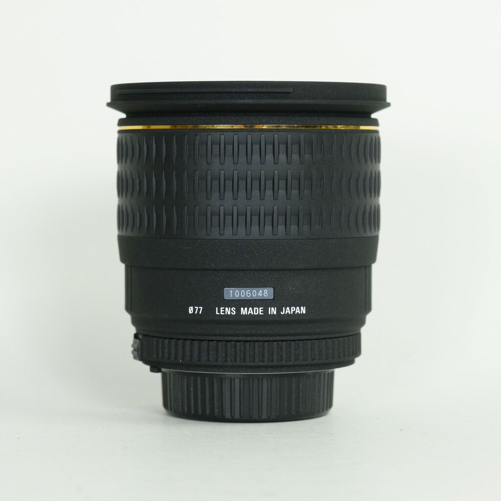 SIGMA 24mm F1.8 EX DG ASPHERICAL MACRO (ニコンF用)