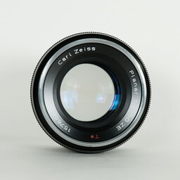 Carl Zeiss Planar T* 50mm F1.4 ZE [キヤノンEF用]